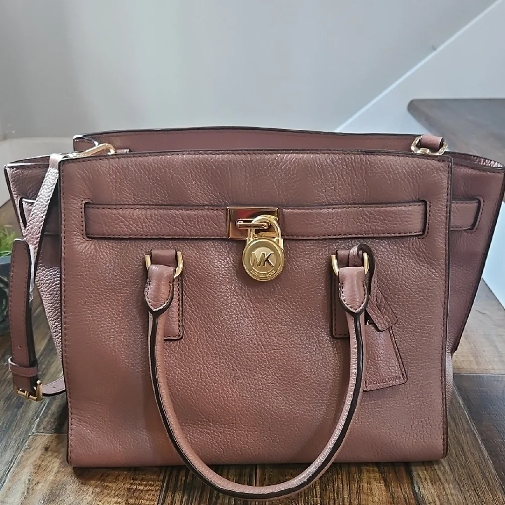 Michael Kors‎ Purple Leather Shoulder Bag